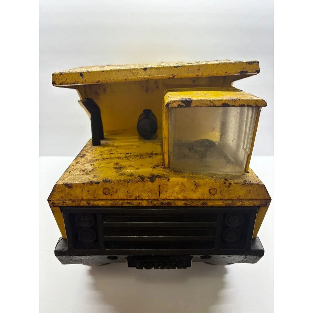 Vintage 1970s Mighty Tonka Dump Truck XMB-975 Pressed Steel Yellow Heavy Duty